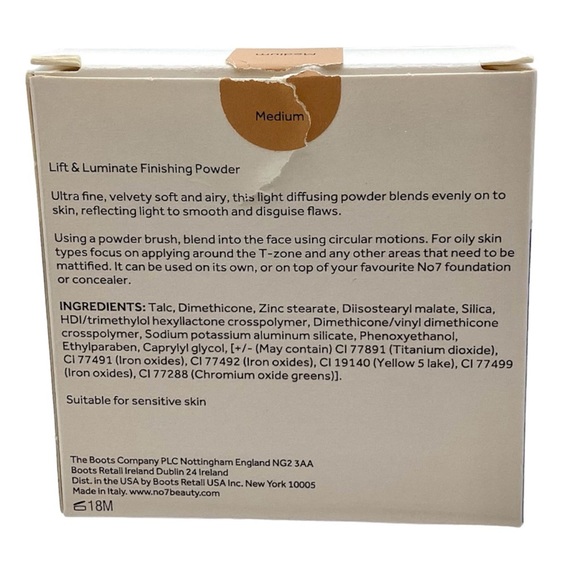 No. 7 Lift & Luminate Triple Action Translucent Finishing Powder, Medium - Picture 6 of 8